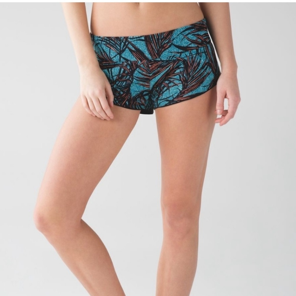 Lululemon shorts rare print